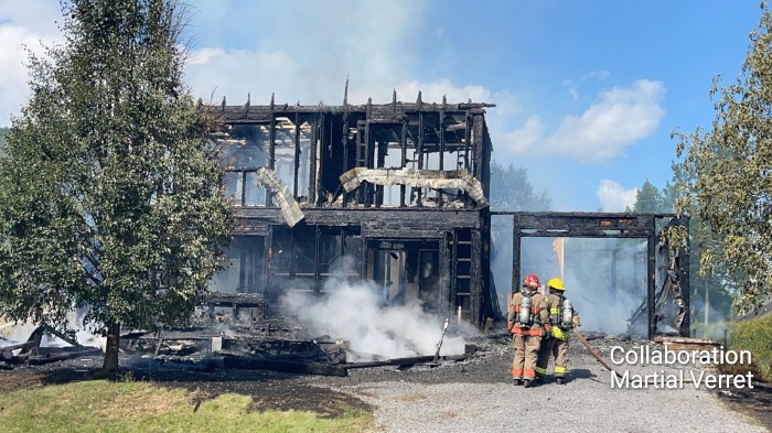 received 8260599889206881W