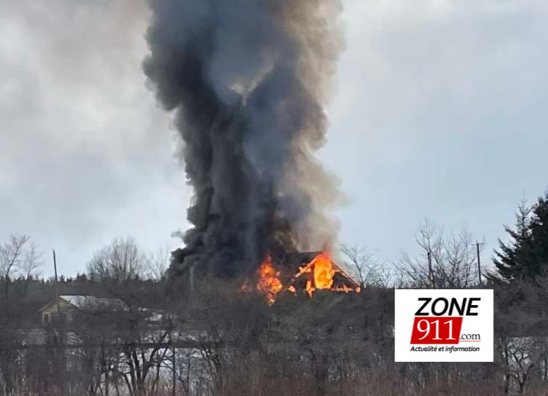 Incendie dans une écurie à Sainte-Anne-de-la-Pérade