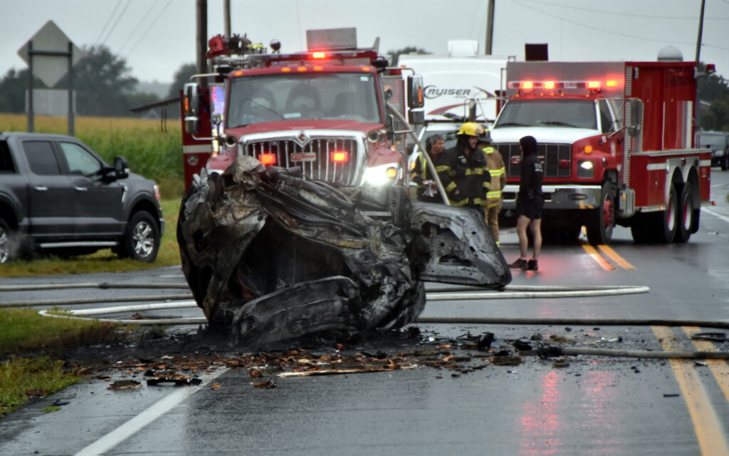 Accident mortel à St-Bonaventure, (Drummondville) la victime est restée coincée dans le véhicule en feu 
