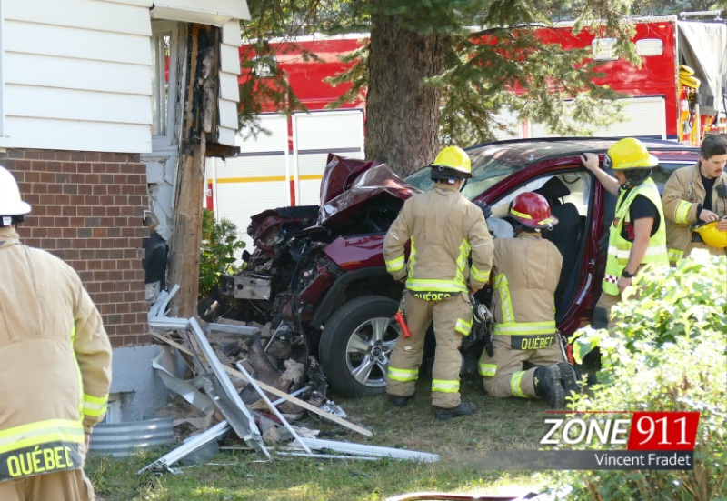 Accident mortel : Un véhicule a percuté une résidence 