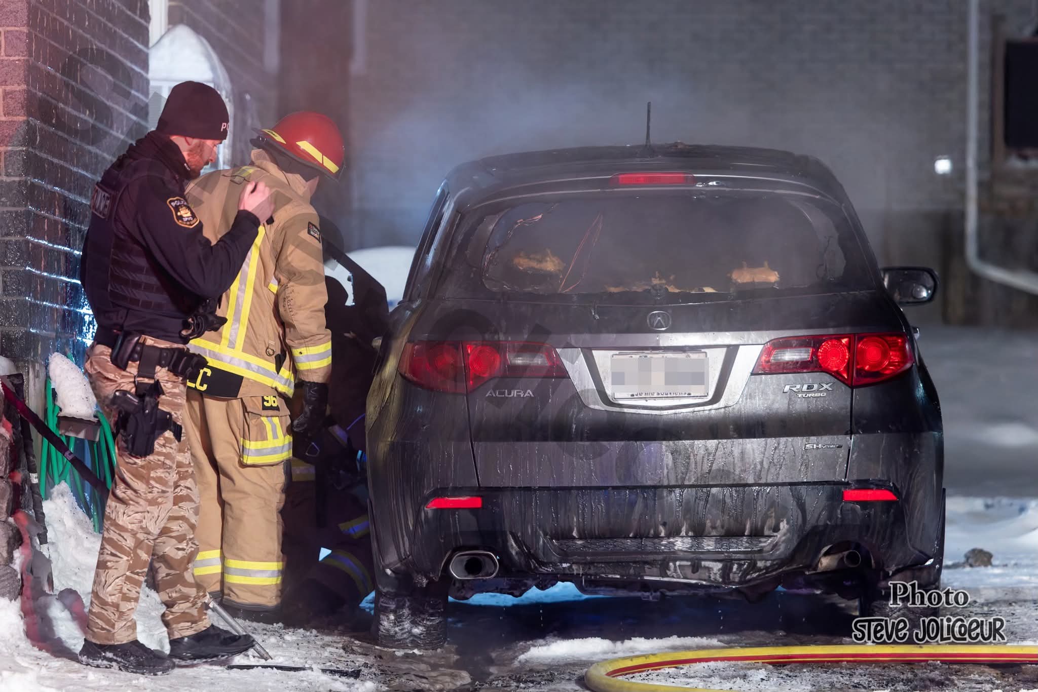 Véhicule en feu à Val-Bélair: Un geste criminel serait en cause
